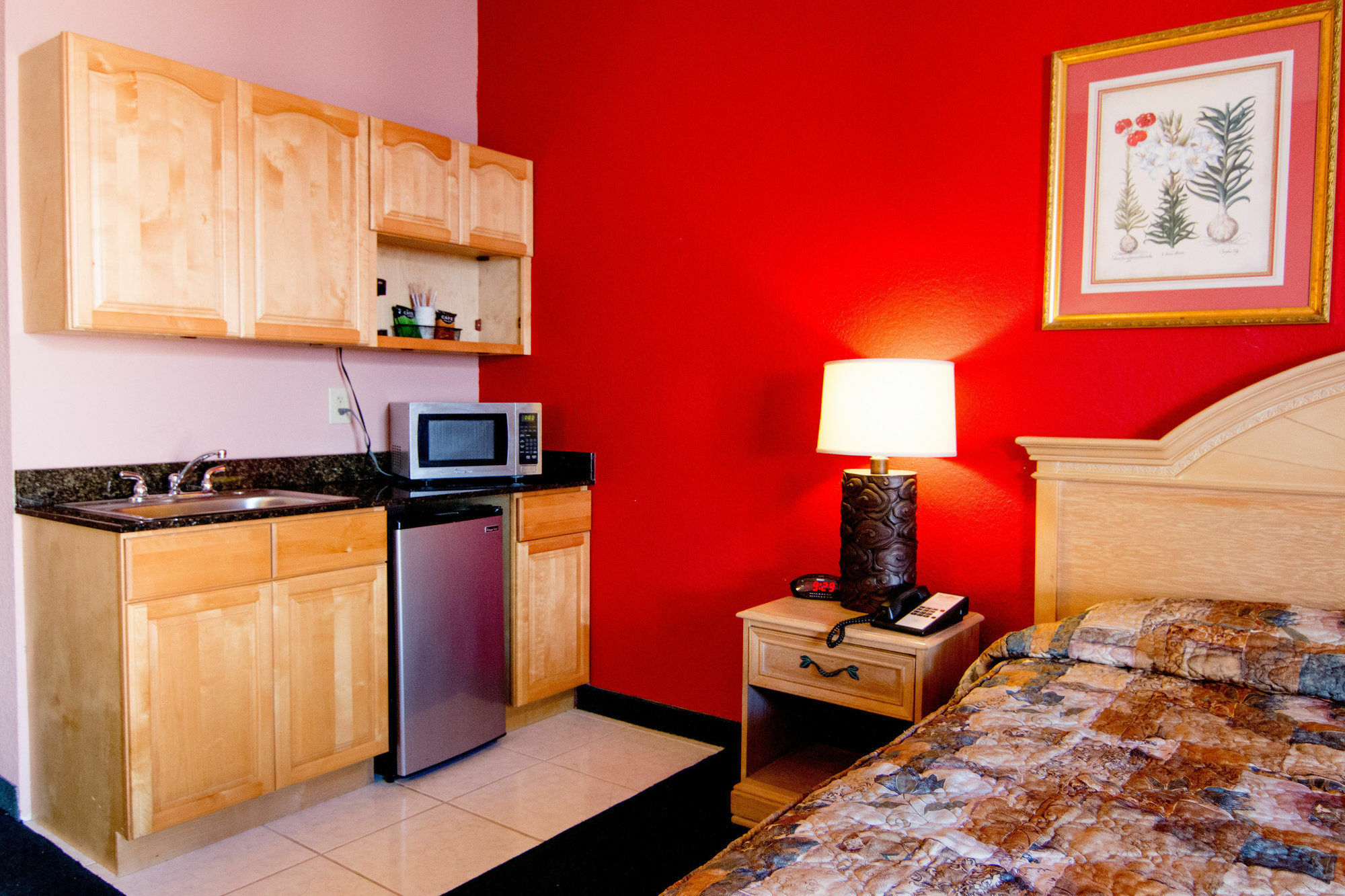 Stayable East Hotel